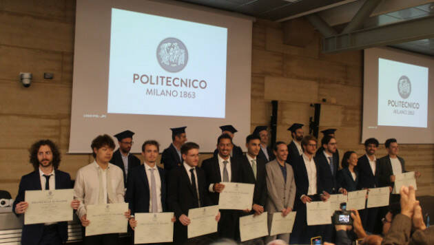 Cos'è La Laurea Magistrale LAUREA MAGISTRALE IN MUSIC AND ACOUSTIC ENGINEERING SESSIONE DI LAUREA