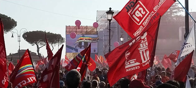 ‘La Via Maestra’:Roma,una piazza stracolma, le richieste CGIL. In 500 da Cremona