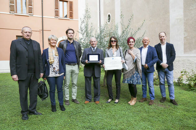 Brescia PREMIO BORGO TRENTO AL MERITO PER PARTECIPAZIONE E VOLONTARIATO 3° EDIZIONE