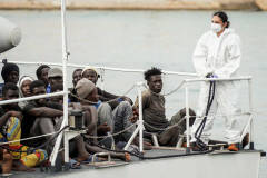 (CR) Pianeta Migranti. Chiarezza sull’accordo Ue per gestire le crisi migratorie.