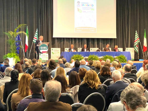 Manovra. Sbarra (Cisl): Bene le misure su fisco,lavoro e famiglia ma su pensioni no 