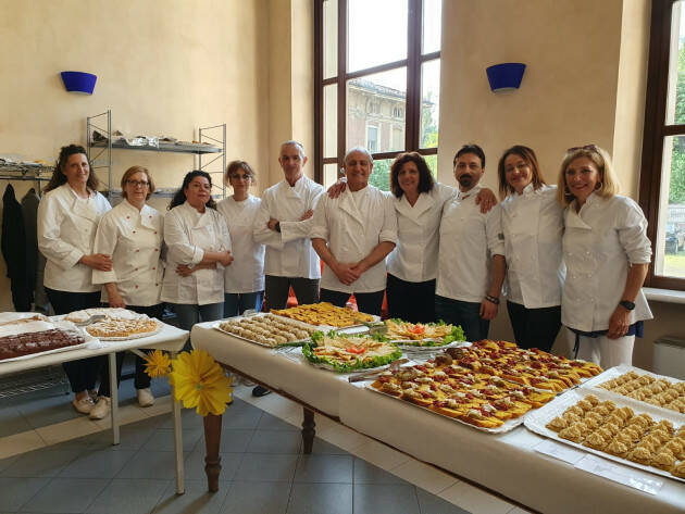 Scuola (CR) Il Tempo CrEDIBILE esplora il mondo del ‘food’ Esperti