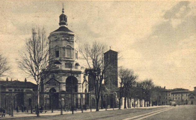 Milano 4 NOVEMBRE. TEMPIO DELLA VITTORIA  APERTO PER VISITE LIBERE 