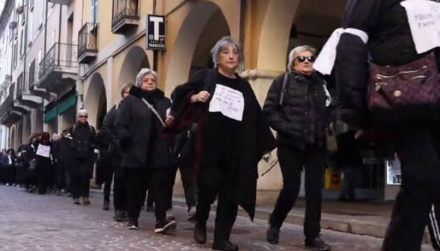 Mille Donne in marcia per la pace da Brescia a Ghedi
