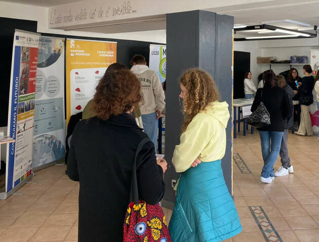 (CR) SALONE DELLO STUDENTE Chiude positivamente la manifestazione Junior 2023  