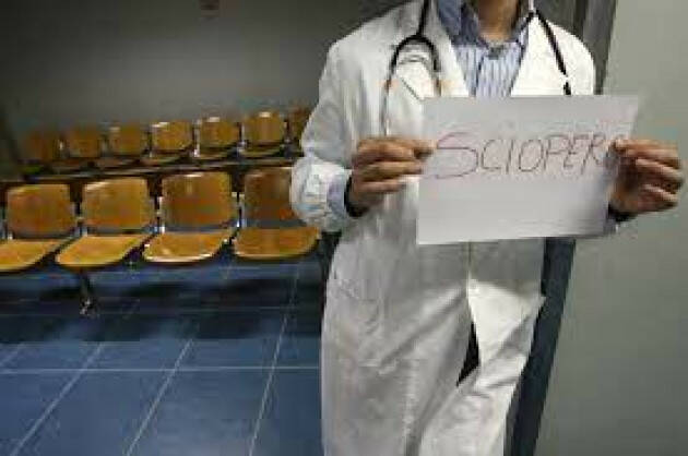 Sciopero medici, Sereni (#Pd): Governo cancelli norma sulle pensioni