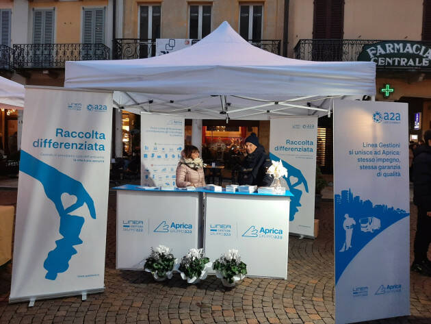 LINEA GESTIONI PORTA IL SUO INFOPOINT AI MERCATINI NATALIZI DI CREMONA