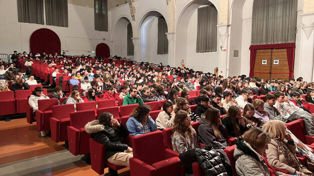 Crema La storia siamo Noi spettacolo per le scuole al Teatro san Domenico