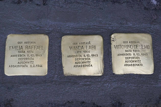 Milano PRESIDENTE  BUSCEMI ALLA POSA DI 14 NUOVE PIETRE D'INCIAMPO