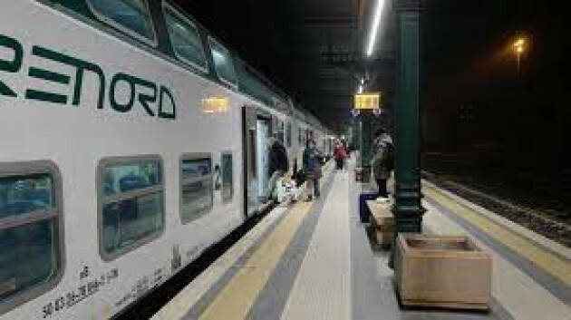 Lombarda Disservizi Trenord M5s deposita richiesta di informativa.