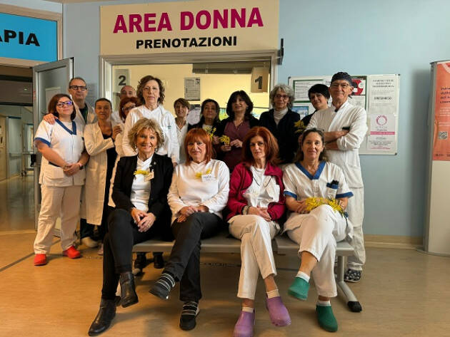 ASST CREMONA OPEN DAY BEN ESSERE DONNA: TRECENTO DONNE SCELGONO LA SALUTE