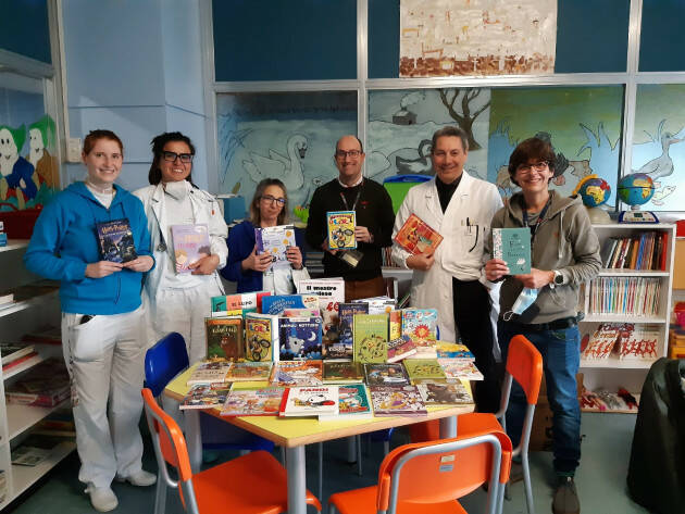 ASST OSPEDALE DI CREMONA TANTI LIBRI PER LA PEDIATRIA