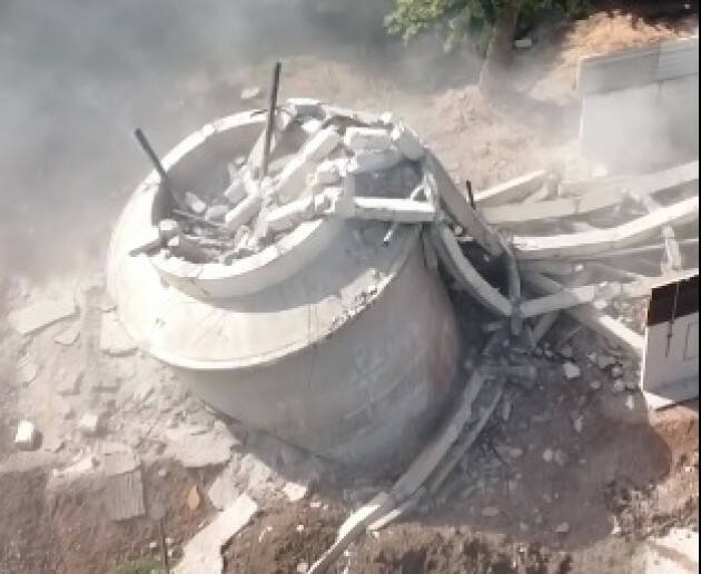 Gussola Padania Acque abbatte la vecchia torre