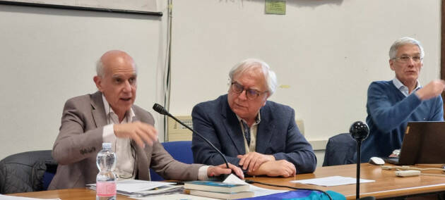 (CR) Molti cittadini all’incontro  Salute Lavoro Ambiente Costituzione