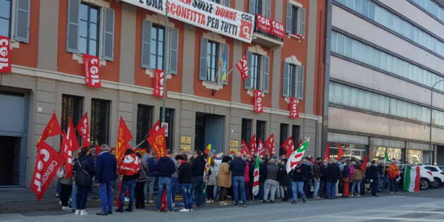 (CR) REFERENDUM SUL LAVORO  CGIL continua la raccolta delle firme 