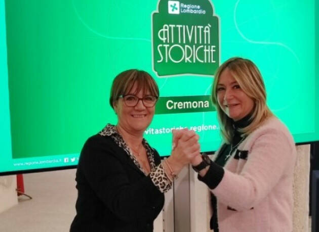 Torre de’ Picenardi: Rosella e Monica Disingrini  inaugurano il nuovo salone
