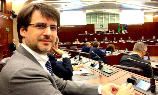 ABBIAMO UN NUOVO PIANO SOCIOSANITARIO REGIONALE.E ADESSO? Carlo Borghetti