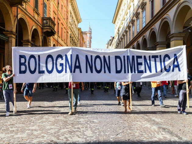 BOLOGNA STRAGE  2 AGOSTO 1980  IL MANIFESTO del  44° ANNIVERSARIO