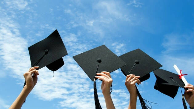 Università: D'Attorre (PD), Bernini cambi strada e chieda maggiori risorse