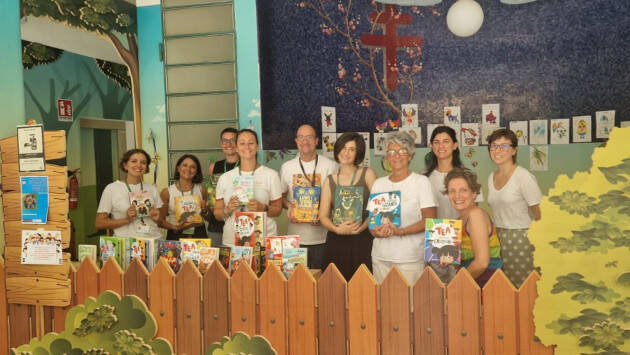 ASST DI CREMONA LIBRI, FUMETTI E ALBUM DA COLORARE