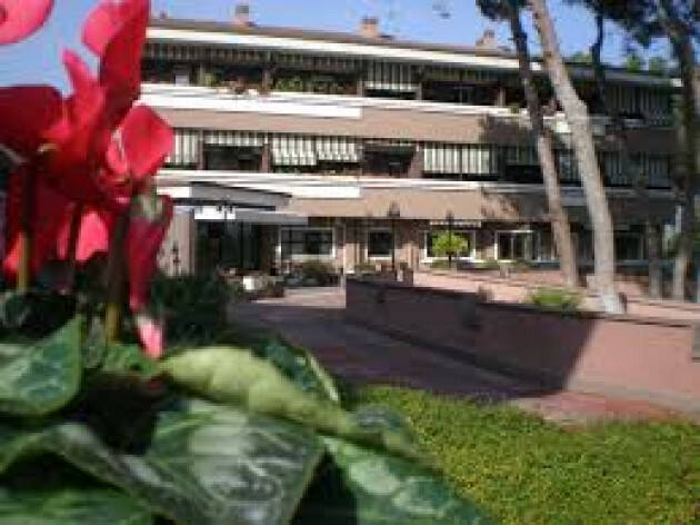 Inps Anziani Casa Albergo 'La Pineta' scade il 10 agosto il Bando ammissione