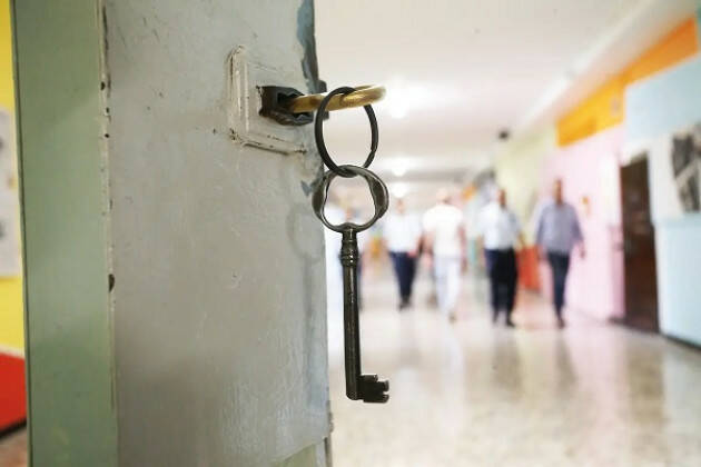  SUICIDIO NEL CARCERE DI CREMONA, PILONI (PD): NECESSARIO INTERVENIRE VELOCEMENTE