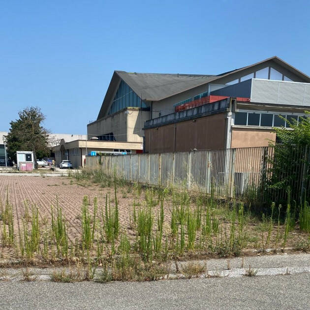  ‘GIUNTA OMBRA DI NOVITA’ A CREMONA’: PALESTRA SPETTACOLO ANCORA INAGIBILE