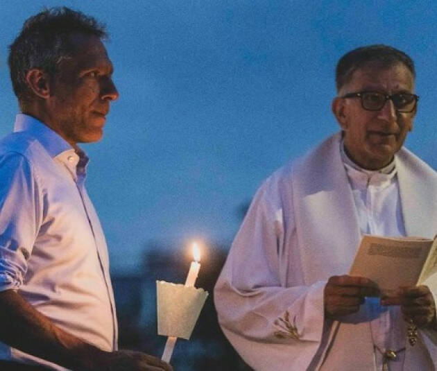 Andrea Virgilio con la statua dell’Assunta da Cremona fino a Brancere.