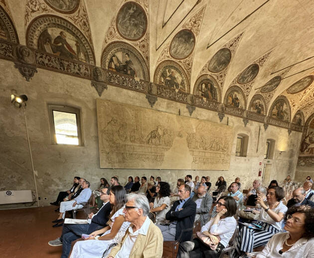 Crema Sala gremita all’incontro su  'IL FUOCO SACRO DELLA TERRACOTTA' 