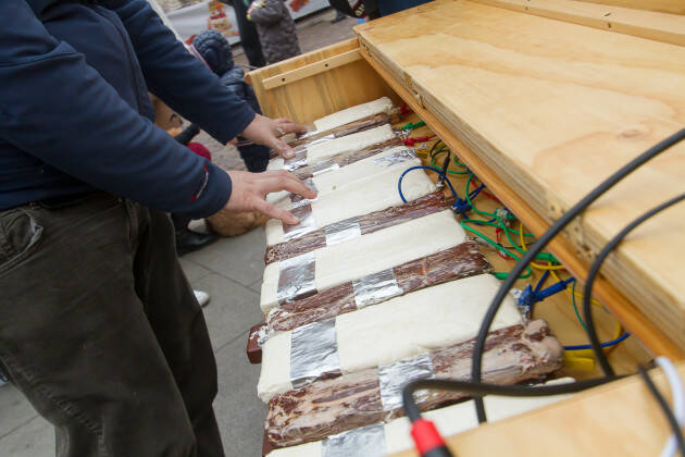 Cremona ANCHE IL TORRONE SUONA COME UN PIANOFORTE