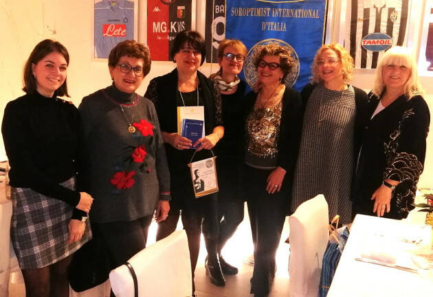 Soroptimist Club Terre  dell’Oglio Po  Auguri di Natale 