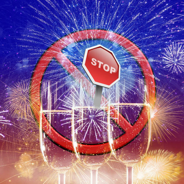 (CR) Capodanno 2025, divieto di far esplodere artifici pirotecnici