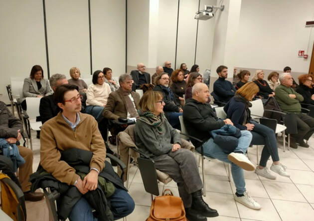 Editoriale Il PD sulla  Legge di Bilancio. 'Un futuro al ribasso'| Gianluca Savoldi