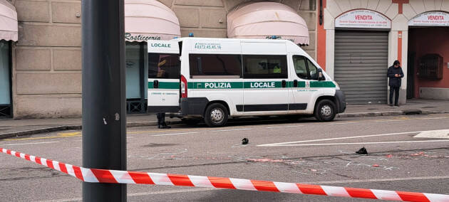 Elisa , 15 enne , muore travolta dal bus in Via Dante a Cremona