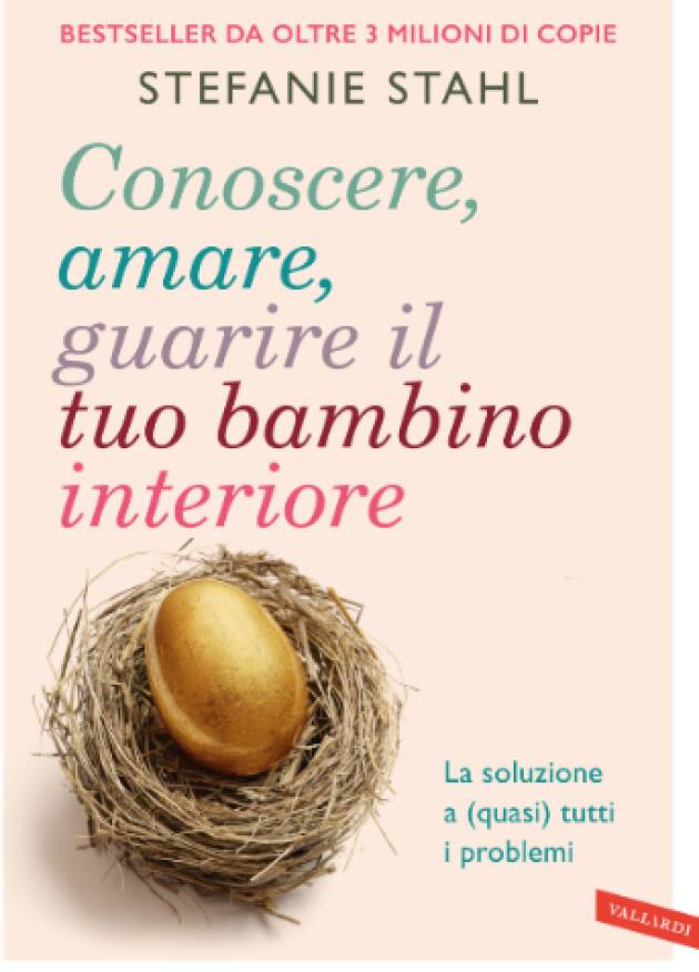 Stefanie Stahlin libreria con CONOSCERE, AMARE, GUARIRE  IL TUO BAMBINO INTERIORE
