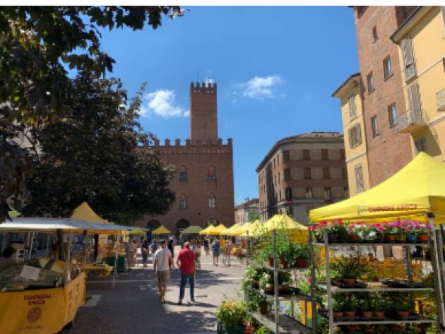 Coldiretti 'Agri-idee per gli innamorati' e 'I colori del Carnevale'