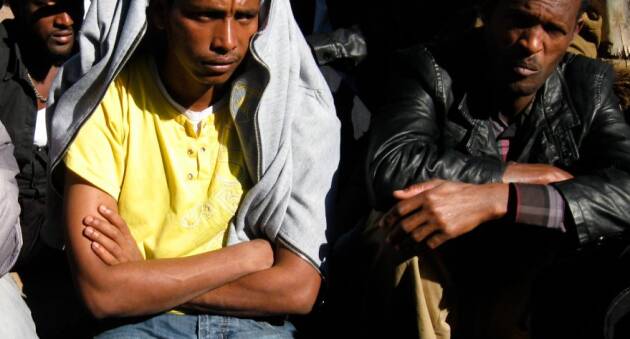 (CR) Pianeta Migranti. Migranti venduti come oro nero tra Tunisia e Libia