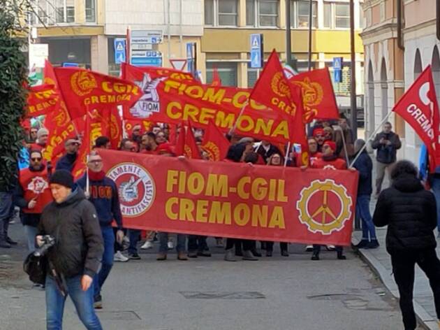  IL PD di Cremona solidale con i metalmeccanici di Cgil-Cisl-Uil in lotta per il contratto