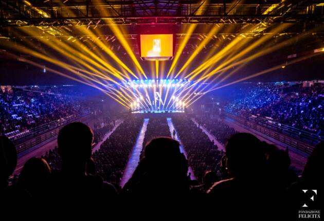 Scuola ALLA RICERCA DELLA CLASSE PIÙ FELICE D’ITALIA, DA PREMIARE.