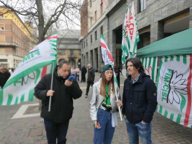  (CR) Con i lavoratori metalmeccanici in sciopero per il contratto | Gian Carlo Storti  (PD)