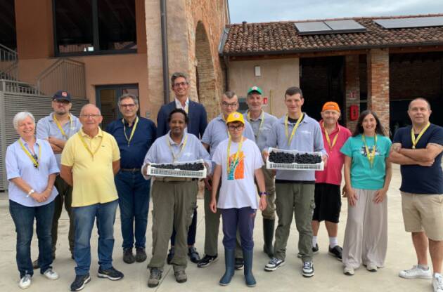 Anziani AUTISMO: COLDIRETTI, CRESCONO LE ESPERIENZE DI INCLUSIONE NELLE FATTORIE SOCIALI