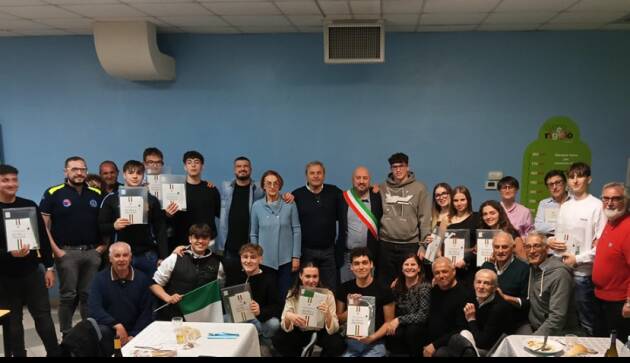 Sergnano Consegna la Costituzione ai 18enni