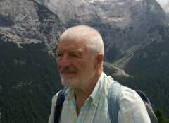 Campus Poli CAMMINARE SU UN FILO DI SETA Flora e biodiversità