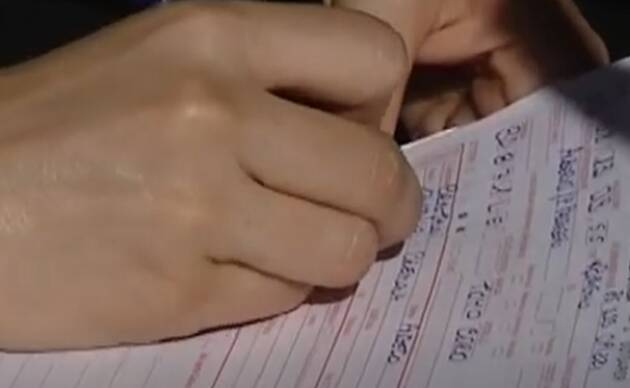 (PC) Tenta il suicidio nel Po in piena, anziano salvato dalla Polizia locale