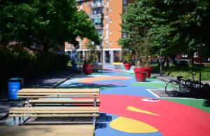 (MI) AMBIENTE. INAUGURATA LA PRIMA STRUTTURA OMBREGGIANTE IN VIA TURRONI