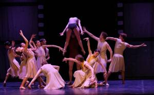  Il Balletto di Milano Incanta Milano con 'La Dolce Vita'