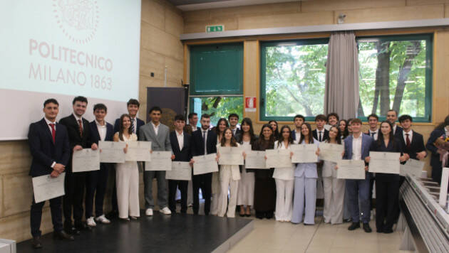 POLITECNICO DI MILANO, IL FUTURO PRENDE FORMA: PROCLAMATI 33 NUOVI INGEGNERI NEL CAMPUS DI CREMONA