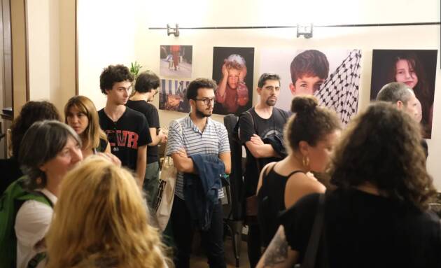 (CR) Inaugurata la mostra Ghena. A Melody for Gaza.