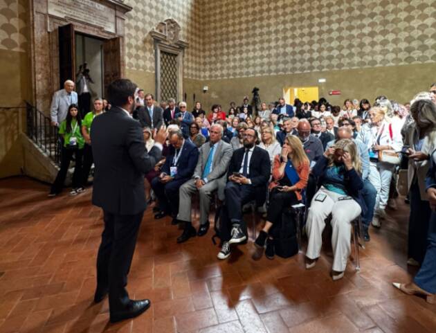 (CR) Il 'Saper fare liutario' al World Tourism Event 2025