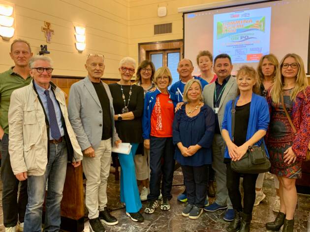 'Camminando un Po': il fiume diventa comunità, salute e solidarietà